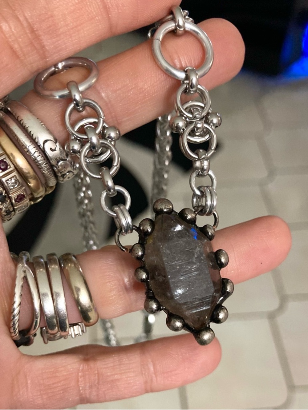 Smoky black herkimer diamond crystal on handmade maille stainless steel chain - Picture 10 of 16